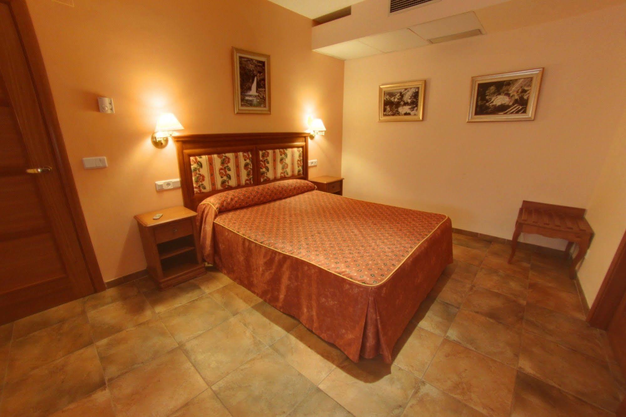 Hotel Balneario Parque De Cazorla Arroyo Frío Eksteriør bilde