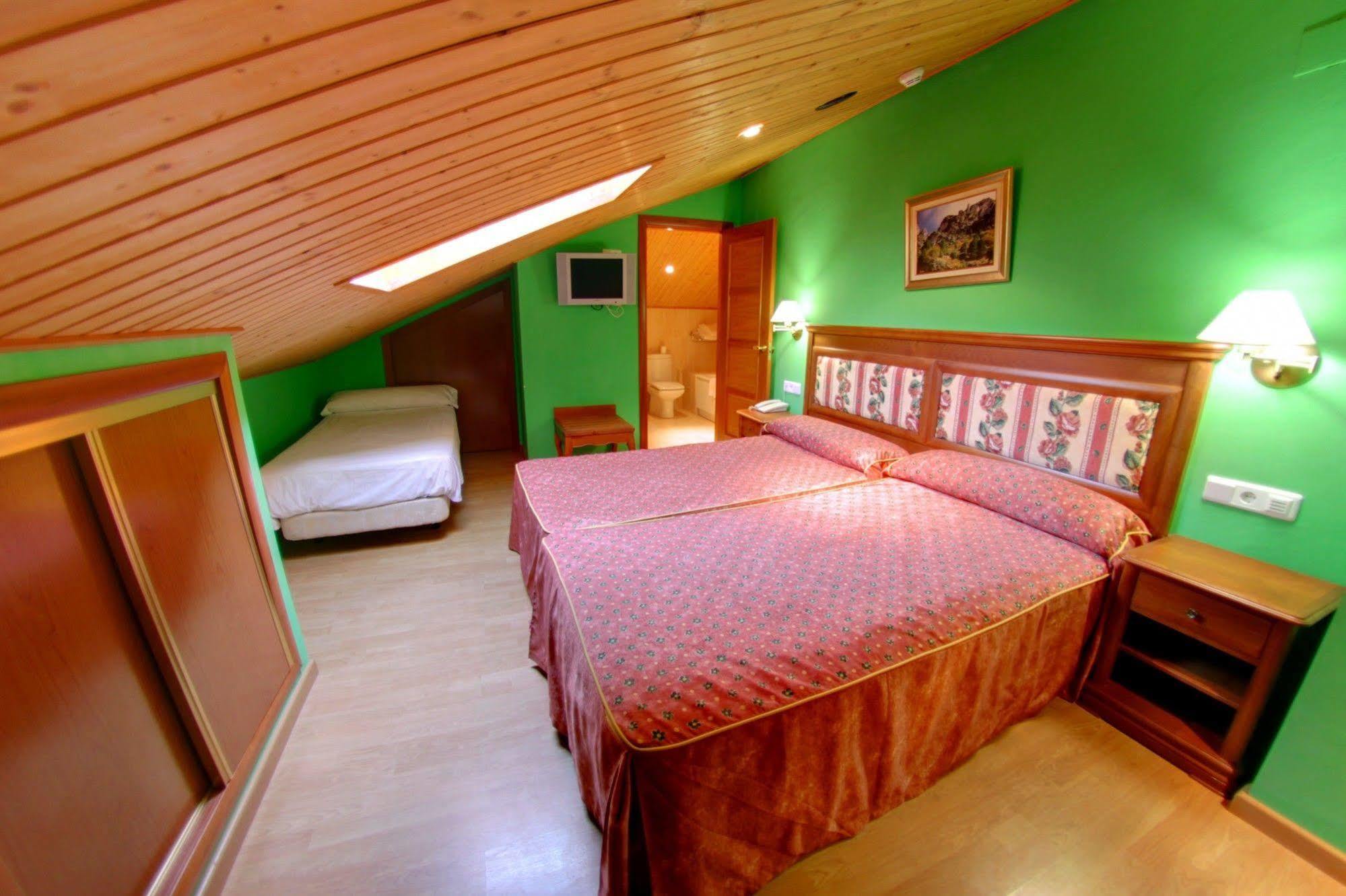 Hotel Balneario Parque De Cazorla Arroyo Frío Eksteriør bilde